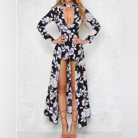 HELLO MOLLY maxi romper ♥️ Out of stock on website - Picture 3 of 6